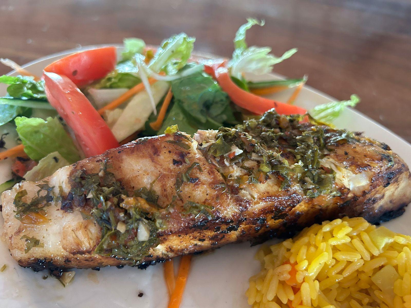 filete de pescado al ajo